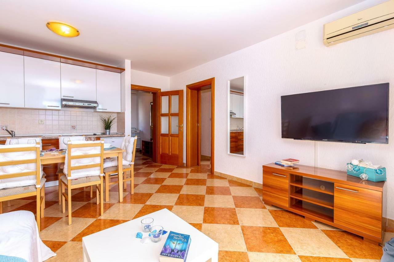 Apartments Villa Maria Цриквеница Экстерьер фото