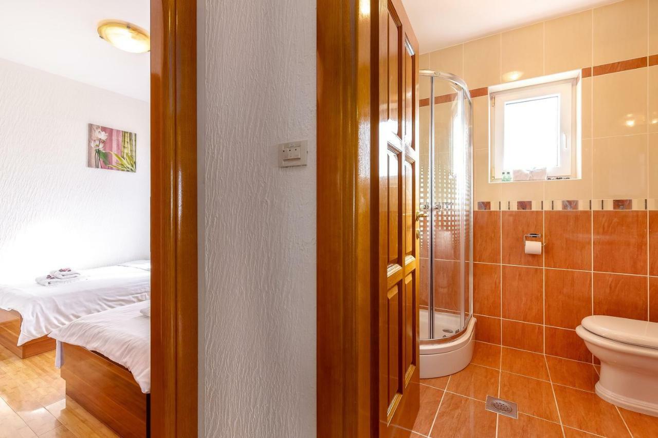 Apartments Villa Maria Цриквеница Экстерьер фото