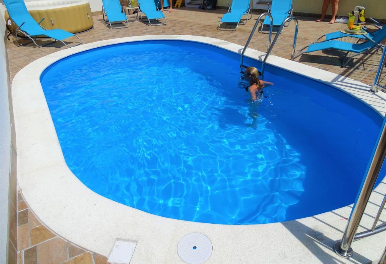 Apartments Villa Maria Цриквеница Экстерьер фото